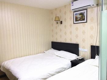 Qingdao Baifusheng Business Hotel Esterno foto