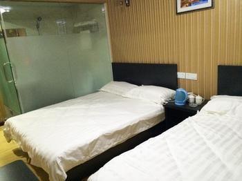Qingdao Baifusheng Business Hotel Esterno foto